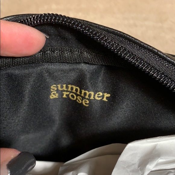 Delilah Crossbody - Picture 6 of 7